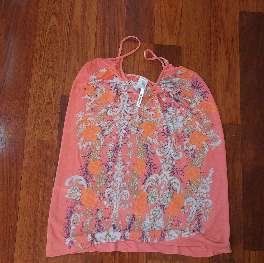 Cute urban outfitters tank top